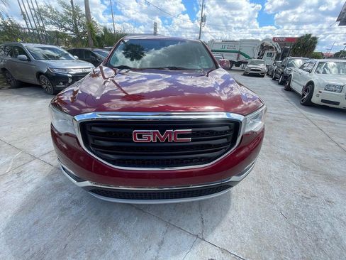 Used 2018 GMC Acadia SLE AWD/4WD image 1