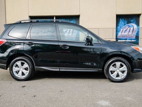 Used 2016 Subaru Forester 2.5i Limited AWD/4WD image 4