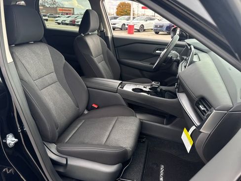 New 2026 Nissan Rogue SV image 14
