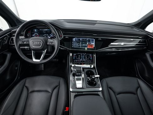 Used 2026 Audi Q7 3.0T Premium Plus w/ Premium Plus Package AWD/4WD image 8
