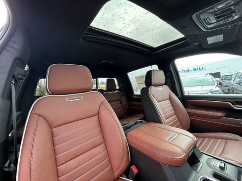 New 2025 GMC Sierra 2500 Denali Ultimate w/ Max Trailering Package image 27