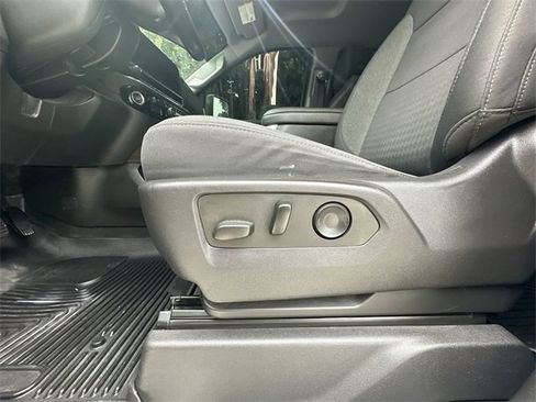 Used 2024 Chevrolet Silverado 3500 LT w/ Convenience Package image 14