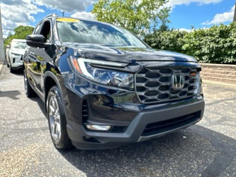 Used 2023 Honda Passport TrailSport image 19