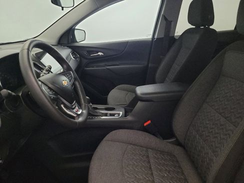 Used 2022 Chevrolet Equinox LT AWD/4WD image 17