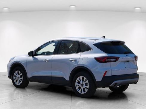 Used 2025 Ford Escape Active AWD/4WD image 4