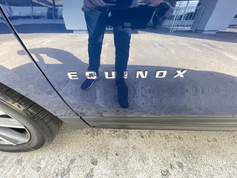 Certified 2023 Chevrolet Equinox Premier FWD image 31