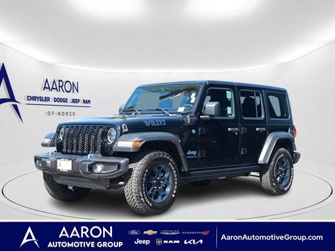 Used 2023 Jeep Wrangler Unlimited AWD/4WD image 1