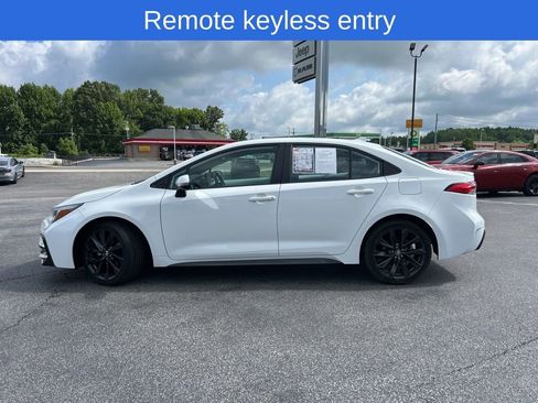 Used 2023 Toyota Corolla SE FWD image 7