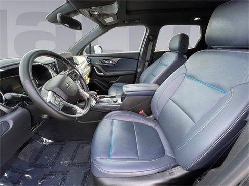 Used 2023 Chevrolet Blazer RS w/ Enhanced Convenience Package image 10