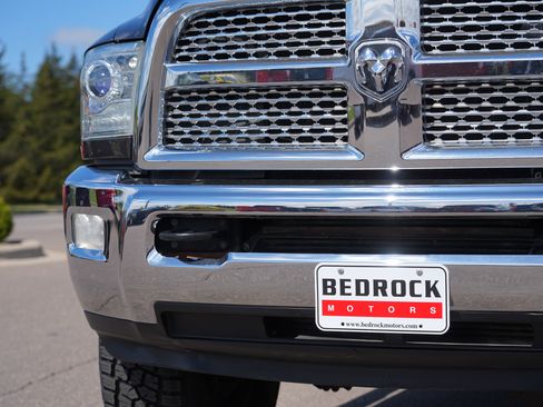 Used 2014 RAM 2500 Laramie AWD/4WD image 9