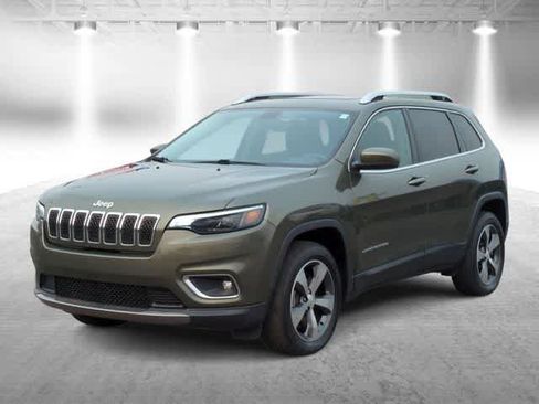 Certified 2019 Jeep Cherokee Limited AWD/4WD image 4