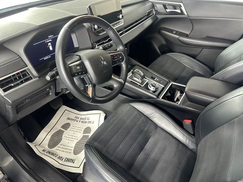 Used 2022 Mitsubishi Outlander SE AWD/4WD image 23