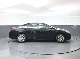 Used 2014 Toyota Camry LE FWD video 2