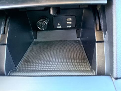 Used 2016 Subaru Outback 2.5i Limited image 24