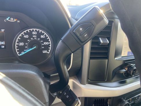 Used 2023 Ford F150 XLT image 25