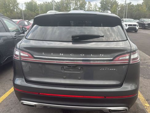 Used 2020 Lincoln Nautilus Reserve w/ Equipment Group 201A AWD/4WD image 3