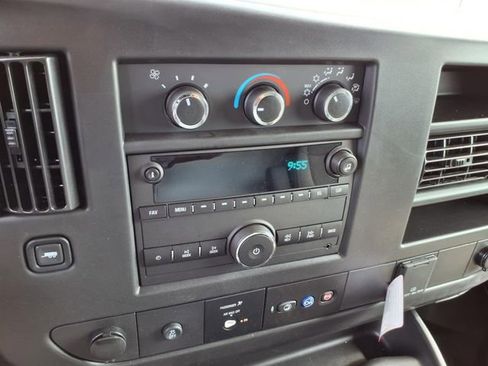 New 2025 Chevrolet Express 3500 w/ Power Convenience Package image 12