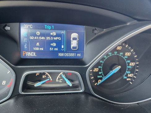 Used 2014 Ford Focus SE image 25