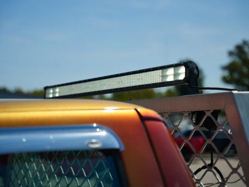 Used 2004 Ford F450 XL image 4