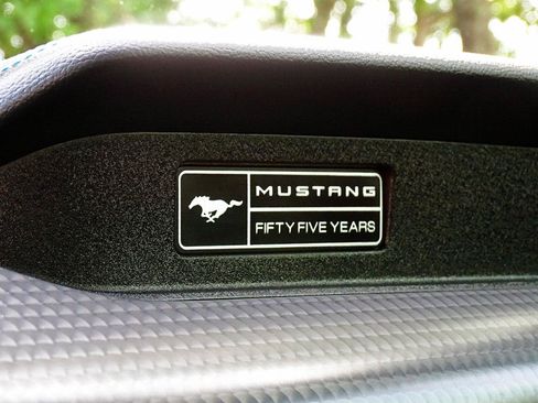 Used 2020 Ford Mustang GT Premium w/ GT Performance Package RWD image 30