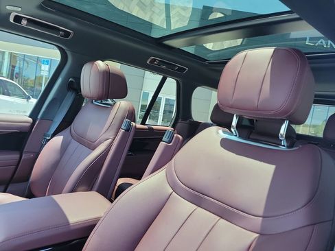 New 2026 Land Rover Range Rover SE AWD/4WD image 26
