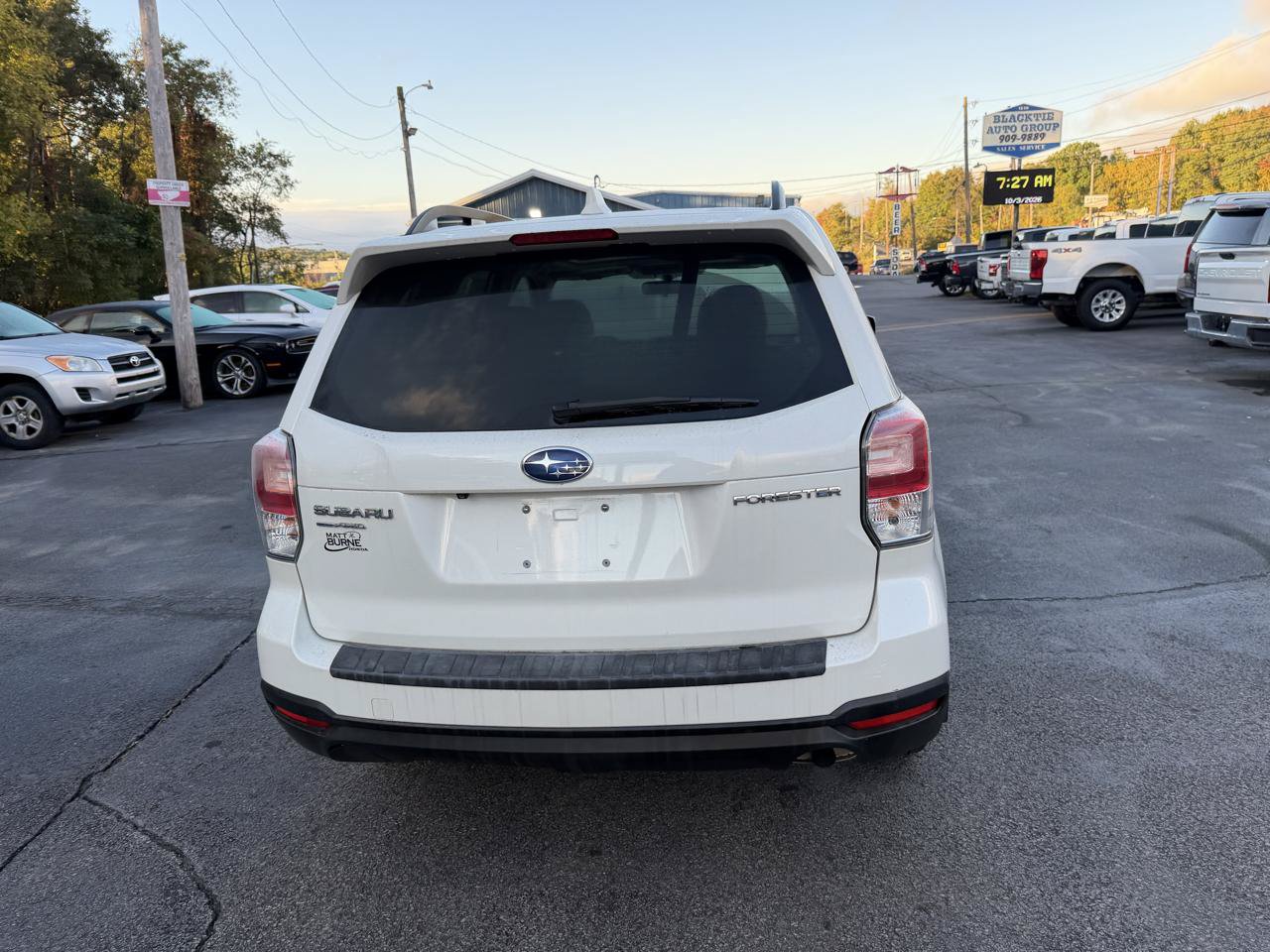 Used 2018 Subaru Forester 2.5i Premium w/ Protection Package #1 AWD/4WD image 9