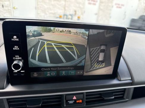 Used 2023 Honda Pilot Elite image 38