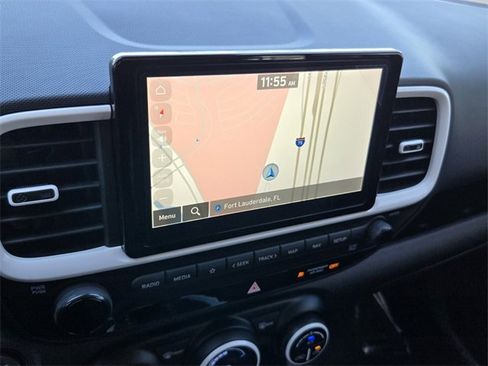 Certified 2023 Hyundai Venue Limited image 19