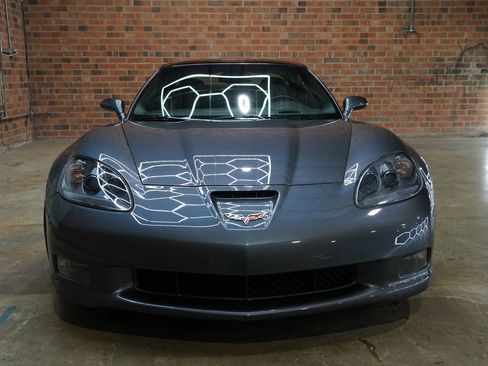 Used 2011 Chevrolet Corvette Grand Sport w/ Preferred Equipment Group image 5