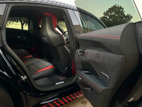 Used 2023 Audi RS e-tron GT image 29