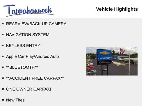 Used 2025 Chevrolet Trax LT FWD image 2
