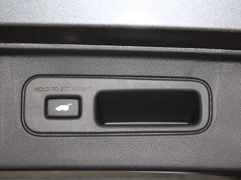 New 2026 Honda Pilot Touring image 16
