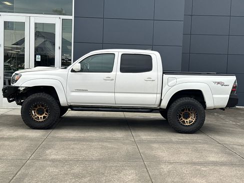 Used 2006 Toyota Tacoma Base image 6