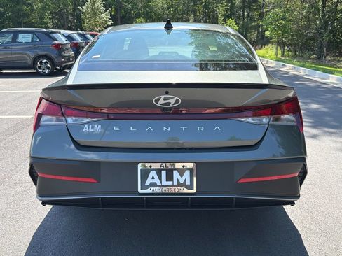 New 2026 Hyundai Elantra Sport FWD image 5