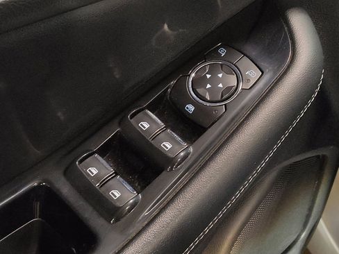 Used 2017 Ford Edge Sport w/ Technology Package image 27