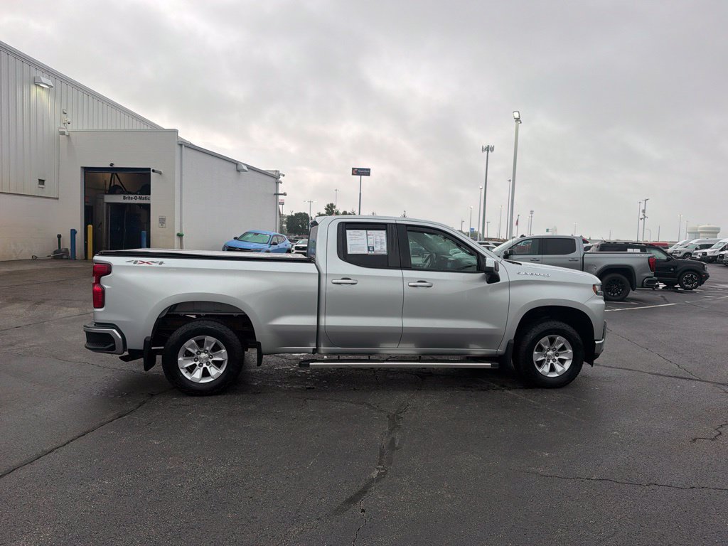 Used 2020 Chevrolet Silverado 1500 LT w/ All-Star Edition AWD/4WD image 12