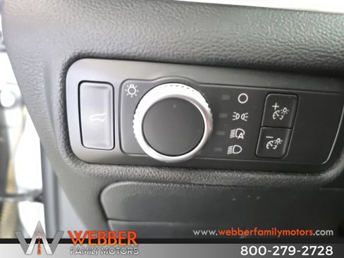 Used 2021 Ford Explorer XLT w/ Class III Trailer Tow Package AWD/4WD image 20