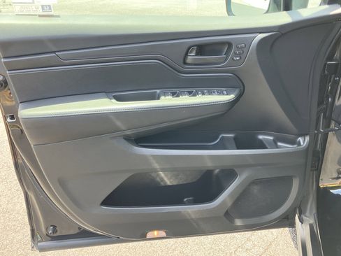 Used 2024 Honda Odyssey EX-L image 14