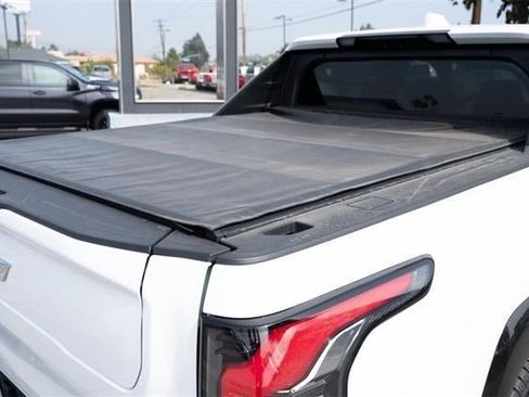New 2024 Chevrolet Silverado EV RST image 37