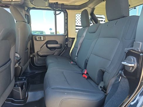 Used 2019 Jeep Wrangler Unlimited Sport S AWD/4WD image 10