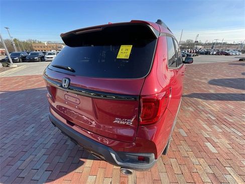 Used 2022 Honda Passport Elite image 17