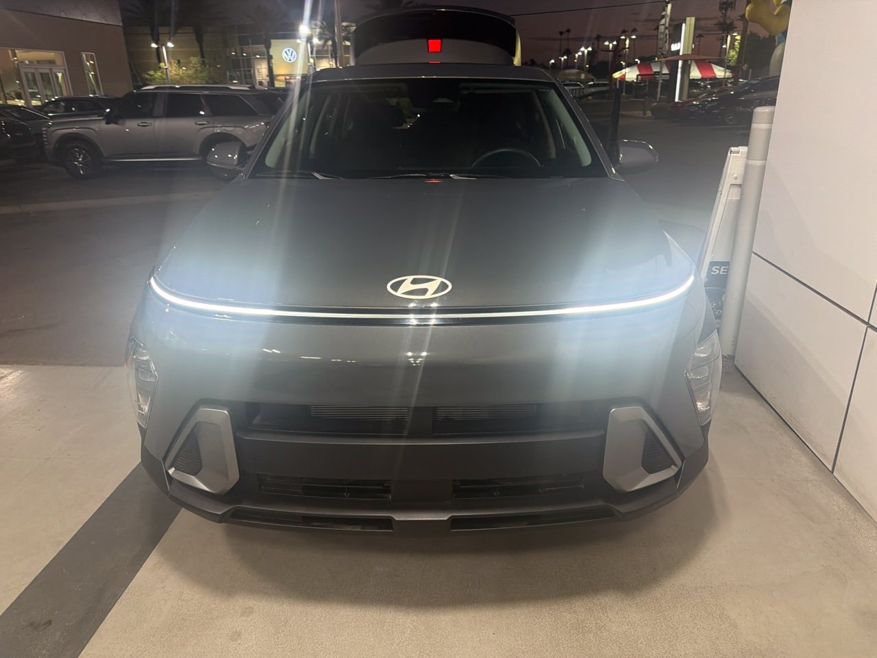Used 2025 Hyundai Kona SE FWD image 4