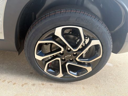 New 2026 Chevrolet Trax RS w/ Driver Confidence Package FWD image 12