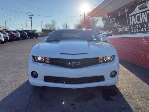 Used 2013 Chevrolet Camaro SS image 2
