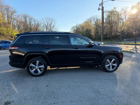 Used 2021 Jeep Grand Cherokee L Limited w/ Trailer Tow Group (B) image 4