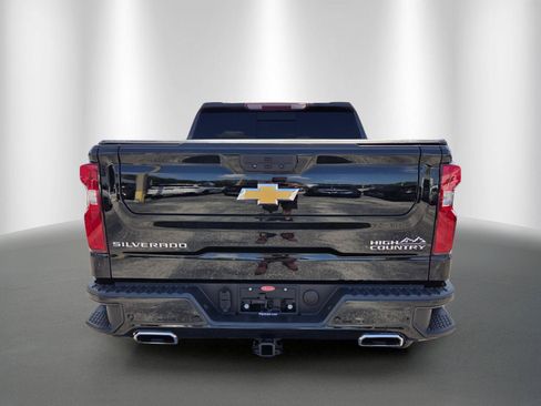 Used 2021 Chevrolet Silverado 1500 High Country AWD/4WD image 6