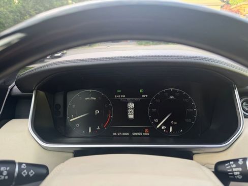 Used 2016 Land Rover Range Rover HSE AWD/4WD image 18
