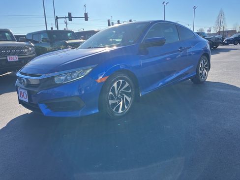 Used 2018 Honda Civic LX-P image 3