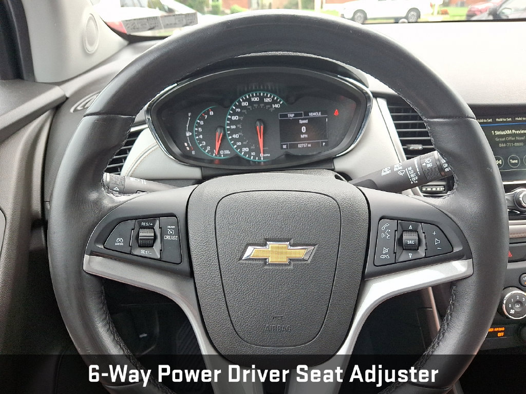 Used 2019 Chevrolet Trax LT w/ LT Convenience Package AWD/4WD image 22