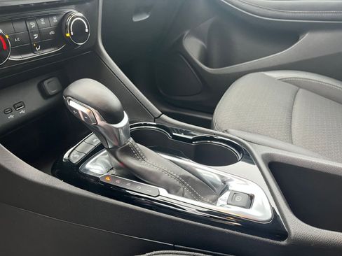 Used 2025 Buick Encore GX Preferred image 41